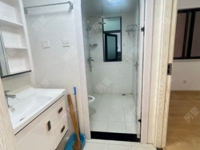 2室2廳1陽(yáng)臺(tái) 海倫堡中央廣場(chǎng)