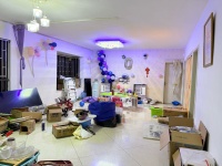 3室2廳2陽臺 新亞洲星云園客廳