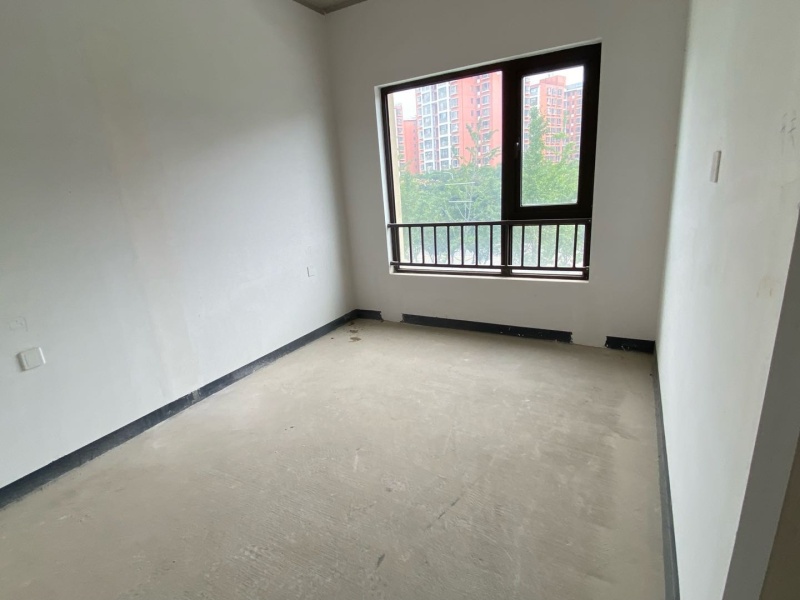 4室2廳2陽臺(tái) 萬科銀海泊岸汐望臥室