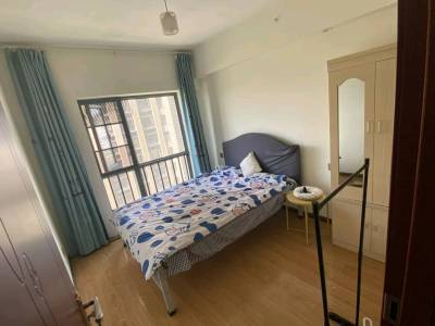 1室1廳1陽臺(tái) 滇池柏悅