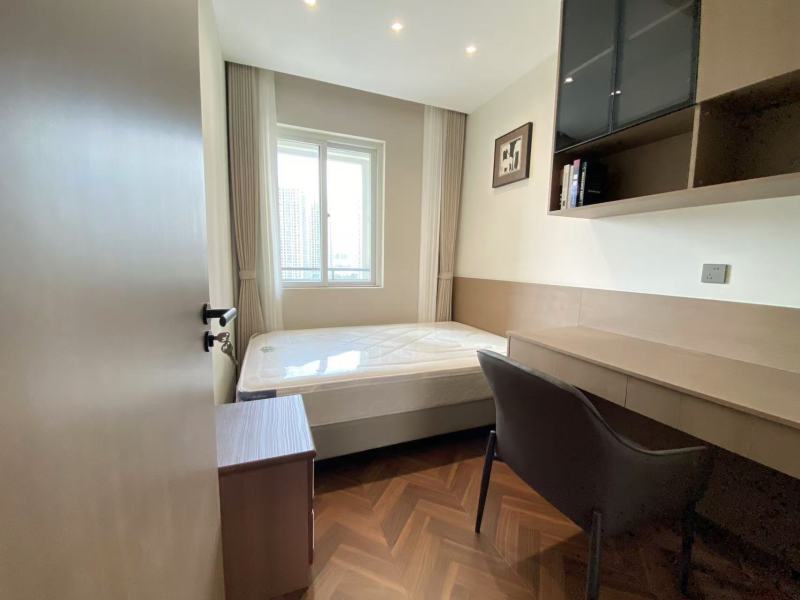 3室2廳2陽臺 云南映象C區(qū)臥室