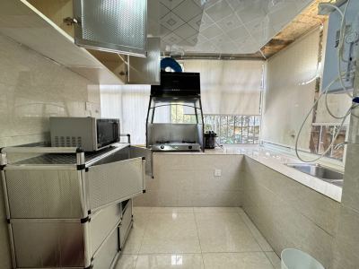 2室1廳1陽(yáng)臺(tái) 棕樹營(yíng)小區(qū)