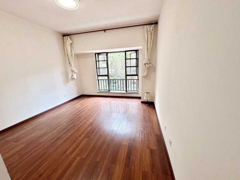 5室2廳2陽臺 實力玖如堂一期臥室