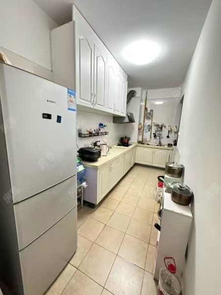 2室2廳1陽臺 金呈北泰花園廚房