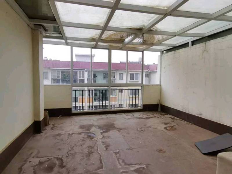 6室3廳2陽臺 夏意雅園陽臺