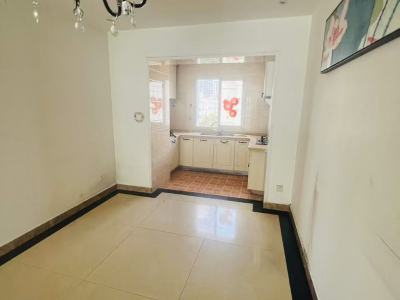 3室2廳2陽臺(tái) 江東鳴翠園西區(qū)