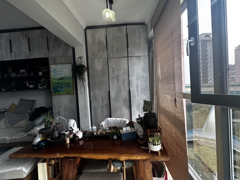 1室1廳1陽(yáng)臺(tái) 葵花公社餐廳