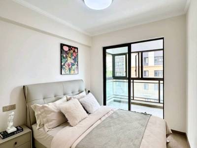 3室2廳1陽(yáng)臺(tái) 中交碧桂園映象美廬一期臥室