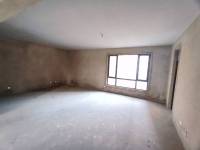 4室2廳2陽臺 平和花園客廳