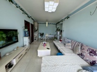 2室2廳2陽臺 新亞洲星辰園客廳