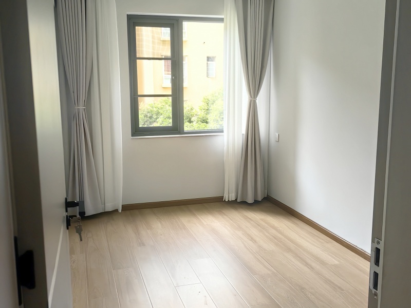 3室2廳2陽臺 時(shí)代風(fēng)華二期臥室