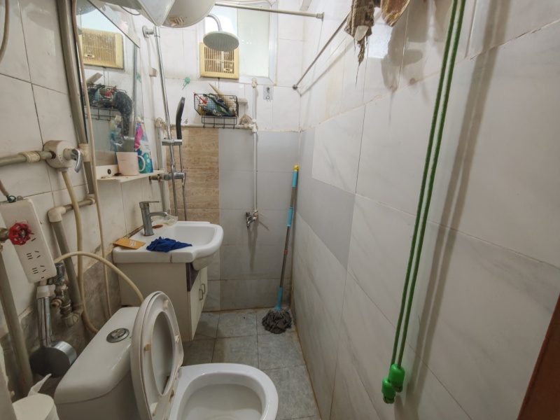 3室2廳 白龍?jiān)沸l(wèi)生間