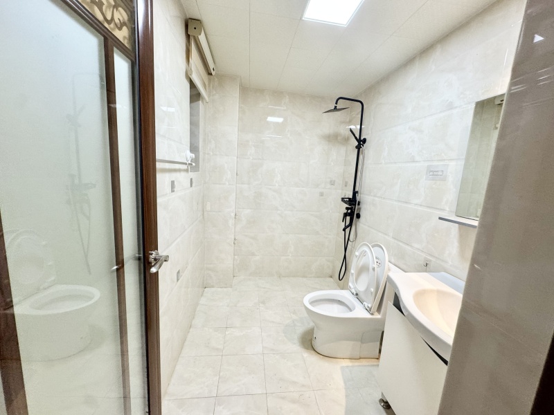 5室2廳2陽臺 實力玖如堂一期衛(wèi)生間