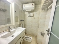 2室1廳1陽臺 朝九晚五衛(wèi)生間