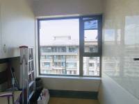 3室2廳2陽臺 招商海公館陽臺