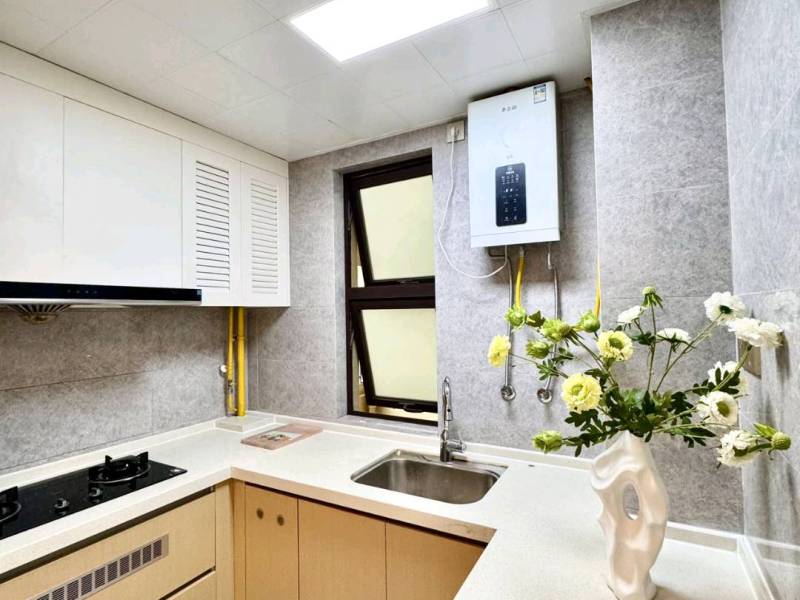 3室2廳1陽(yáng)臺(tái) 中交碧桂園映象美廬一期廚房