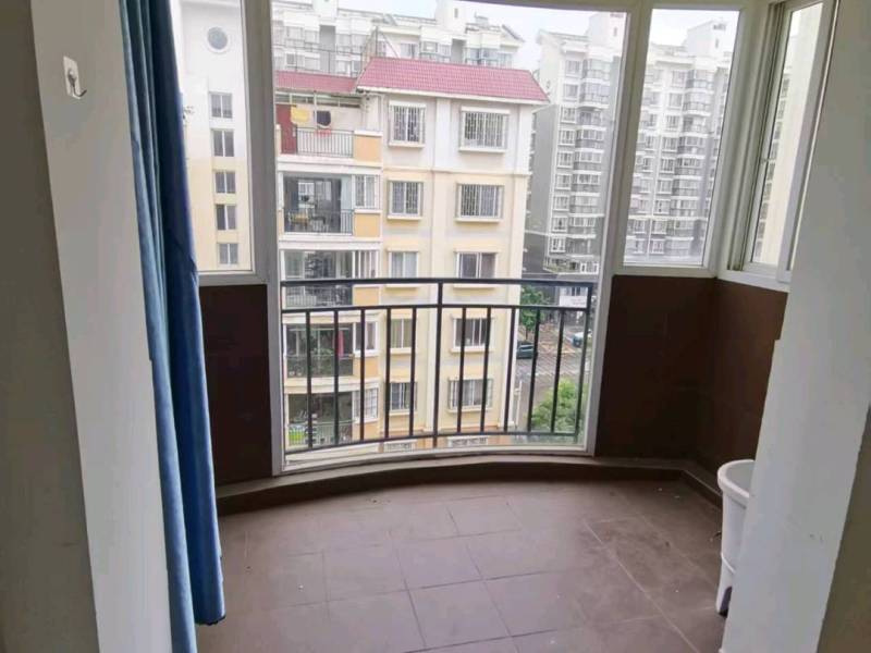 6室3廳2陽臺 夏意雅園陽臺