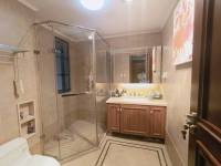 3室2廳2陽臺 招商海公館衛(wèi)生間