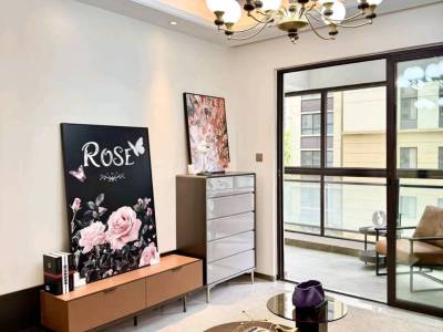 3室2廳1陽(yáng)臺(tái) 中交碧桂園映象美廬一期客廳