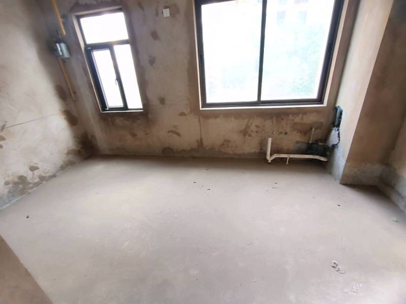 4室2廳2陽臺 平和花園廚房