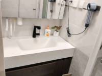 3室2廳1陽臺(tái) 中天城天闊衛(wèi)生間