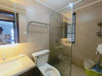 3室2廳2陽臺 招商海公館衛(wèi)生間