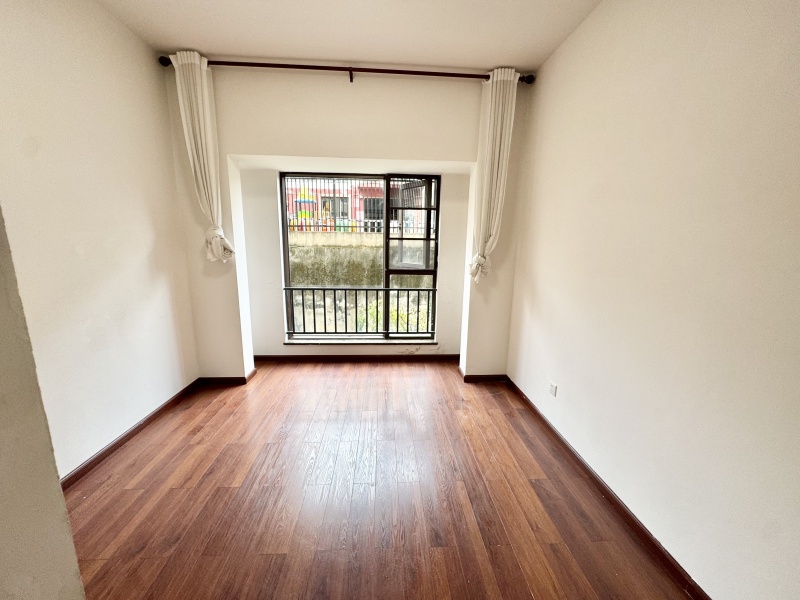 5室2廳2陽臺 實力玖如堂一期臥室