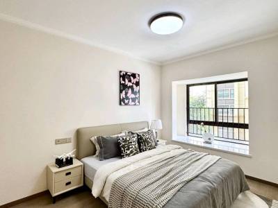 3室2廳1陽(yáng)臺(tái) 中交碧桂園映象美廬一期臥室