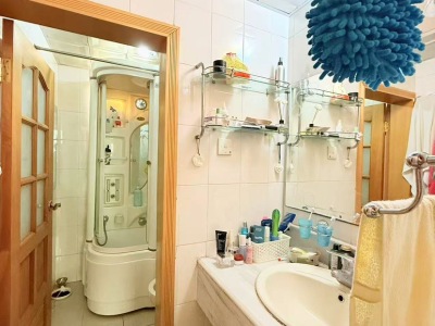 3室2廳1陽臺(tái) 金牛小區(qū)