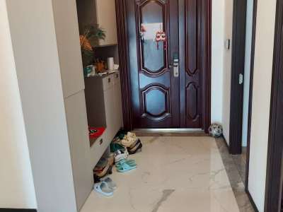 4室2廳2陽(yáng)臺(tái) 碧桂園北城映象谷雨苑