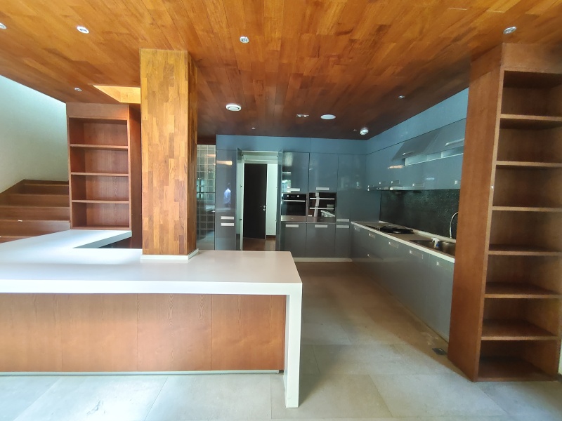 8室5廳4陽臺 世博生態(tài)城半山鄰里別墅廚房