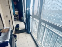 3室2廳1陽臺(tái) 新迎新城陽臺(tái)