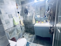 3室2廳1陽臺(tái) 新迎新城衛(wèi)生間