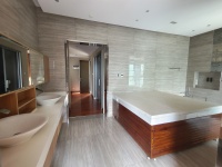 8室5廳4陽臺 世博生態(tài)城半山鄰里別墅衛(wèi)生間