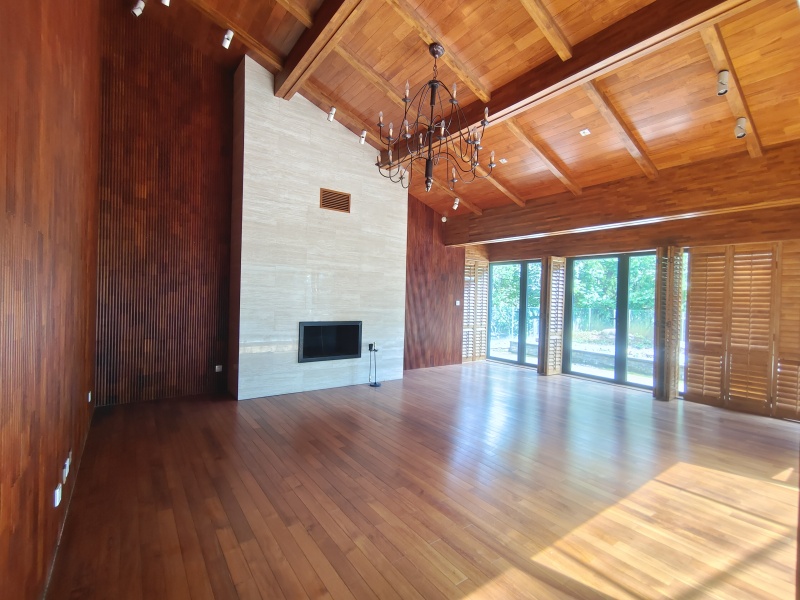 8室5廳4陽臺 世博生態(tài)城半山鄰里別墅客廳