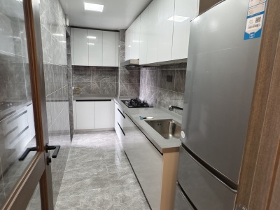 3室2廳1陽臺(tái) 萬科城乘峰上