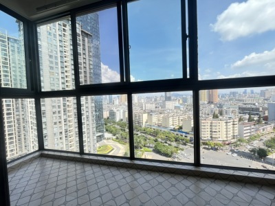 3室2廳1陽臺(tái) 融城優(yōu)郡