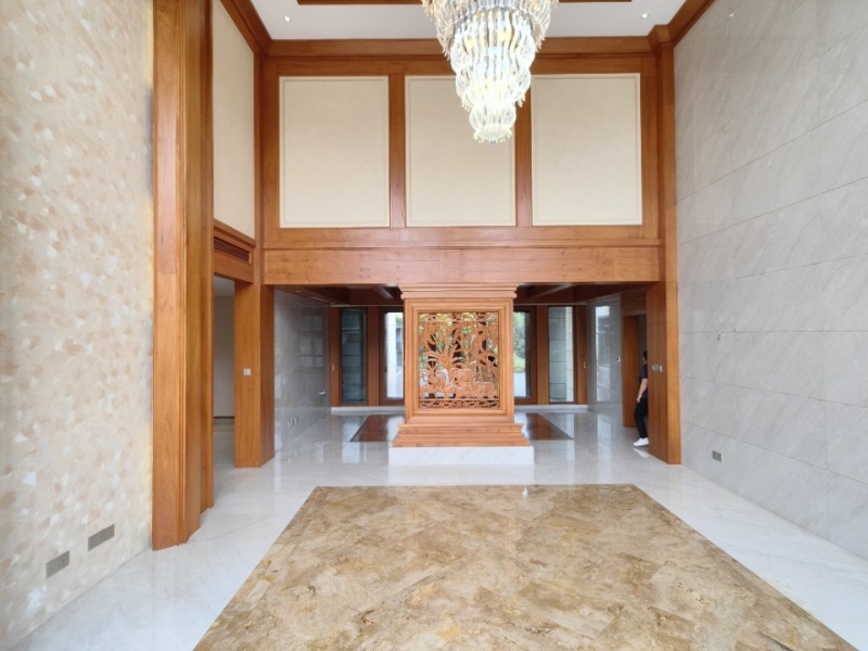 6室2廳5陽(yáng)臺(tái) 滇池高爾夫別墅別墅客廳