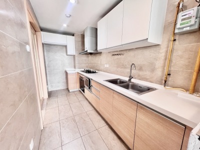 3室2廳2陽(yáng)臺(tái) 濱江俊園塞納組團(tuán)