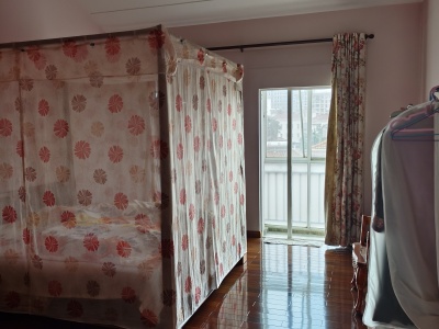 4室2廳4陽(yáng)臺(tái) 玫瑰灣小區(qū)