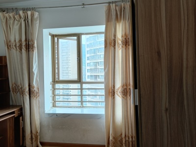 4室2廳1陽臺 天驕北麓北區(qū)