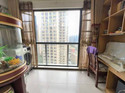 2室1廳1陽臺(tái) 聯(lián)想科技城一期