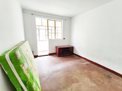 2室2廳1陽臺 油漆廠宿舍