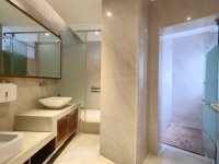 6室2廳5陽(yáng)臺(tái) 滇池高爾夫別墅別墅衛(wèi)生間