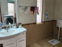 4室2廳4陽臺 玫瑰灣小區(qū)別墅衛(wèi)生間