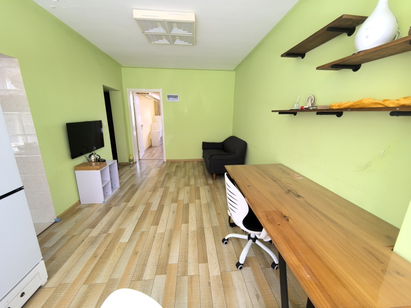 1室1廳1陽臺 園林小區(qū)（五華區(qū)）客廳