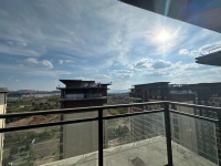 3室2廳2陽臺 綠地滇池國際健康城陽臺