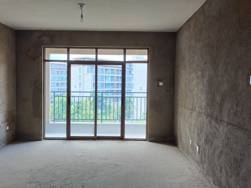 3室2廳2陽臺(tái) 西南海F地塊客廳