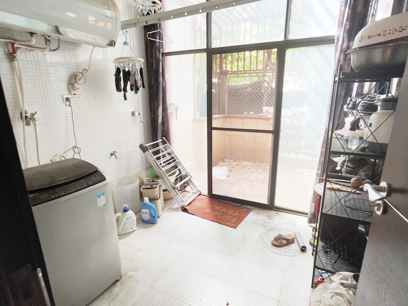 5室2廳3陽臺 朝花曦拾自家花園