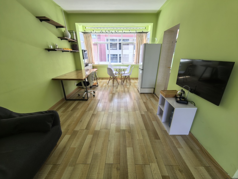 1室1廳1陽臺 園林小區(qū)（五華區(qū)）客廳